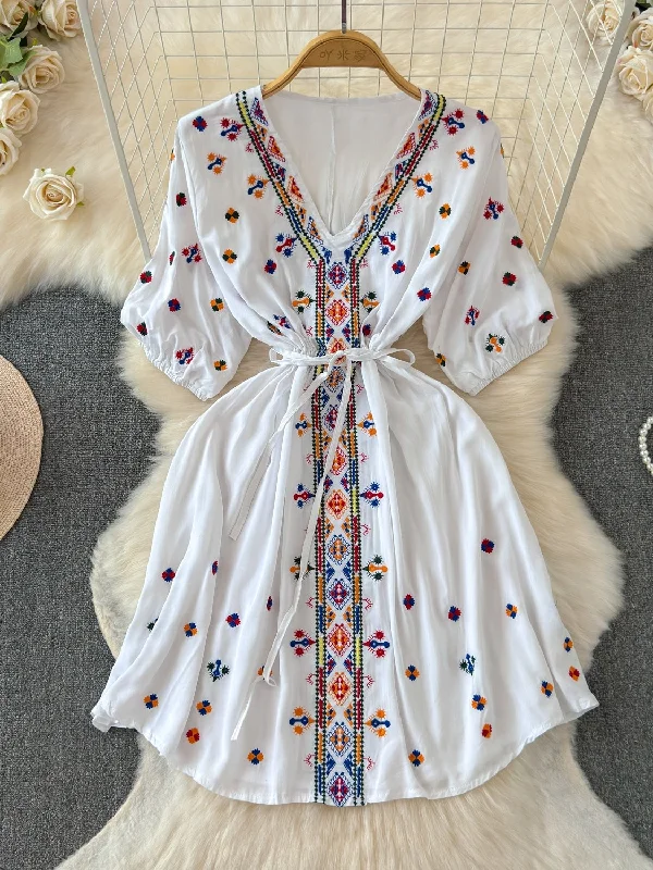 Embroidery White V-Neck Summer Dress